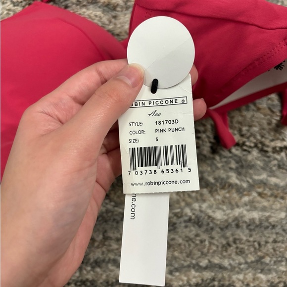 Robin Piccone Ava Pink Punch Bikini Top Sz Small NWT | Robin Piccone Bikini Top - Picture 8 of 14